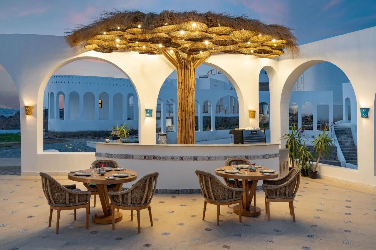 Benben By Dhara Hotels - Adults Only 아스완 외부 사진 The restaurant at the hotel